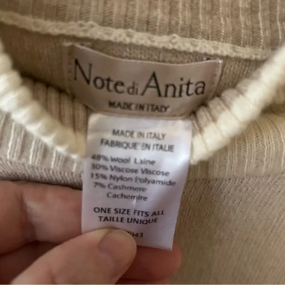 New Condition Note di Anita Turtleneck, Poncho Cream and Tan Knit Wool Blend - Picture 5 of 13
